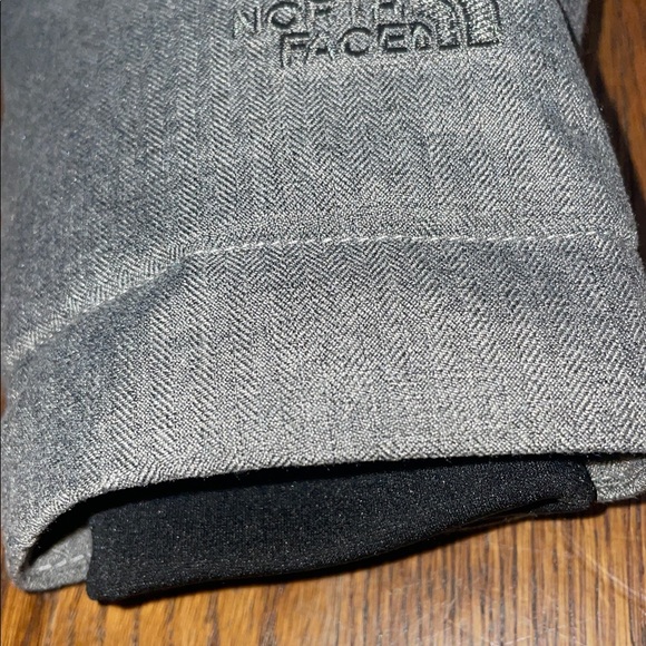 The North Face Gray Puffer Jacket with Fur Hood - Picture 14 of 14